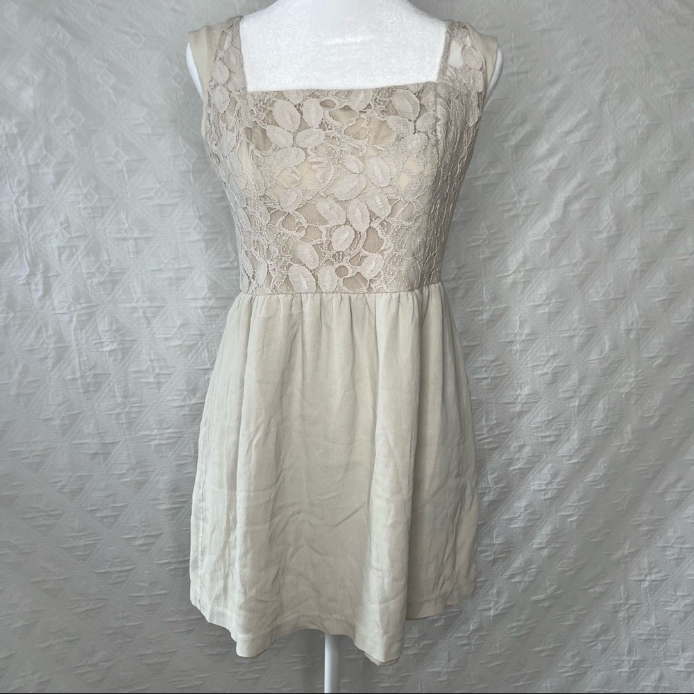 ! Cooperative Women's Cocktail Dress, Cream.